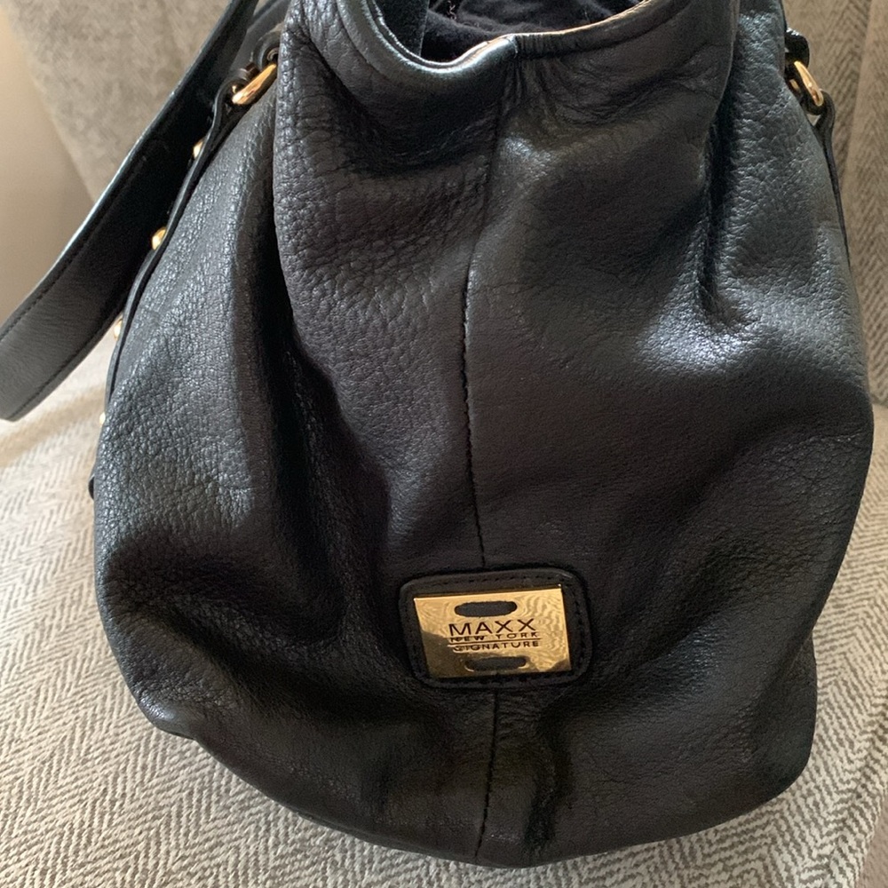 Maxx New York Signature Purse - Picture 13 of 16